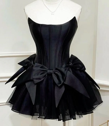 Chic Black Strapless Short Homecoming Dress Satin Party Dress HZ1023